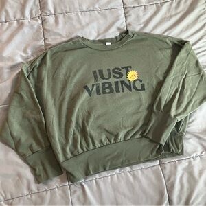 ♥️4/$20  Old Navy Crop Sweatshirt Women’s XL